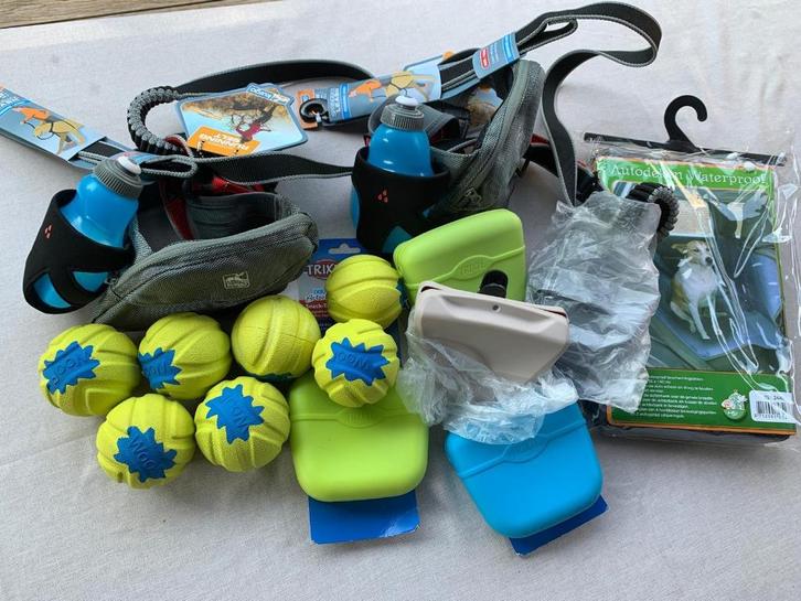 Uitverkoop Restassortiment WOOOF Hondenballen + Kurgo Joggin, Dieren en Toebehoren, Honden-accessoires, Nieuw, Verzenden