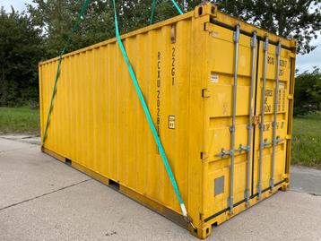 Diverse containers zeecontainer container beschikbaar voor biedingen