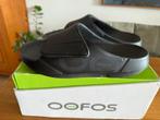 OOFOS OOAHH SPORT FLEX unisex maat 41, Slippers, Zwart, Nieuw, Ophalen of Verzenden