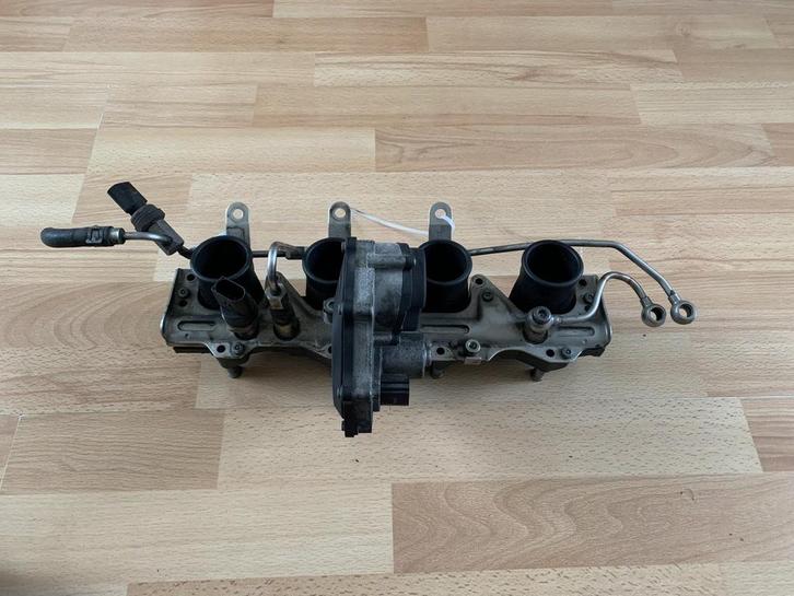 2.0 FSi wervelklep inlaatspruitstuk BLX BVY BLR  06D133340, Auto-onderdelen, Motor en Toebehoren, Audi, Seat, Volkswagen, Gebruikt
