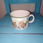 Kopje met konijntjes Myott Meakin Forest Creatures, 1982, Huis en Inrichting, Keuken | Servies, Ophalen, Gebruikt, Overige stijlen
