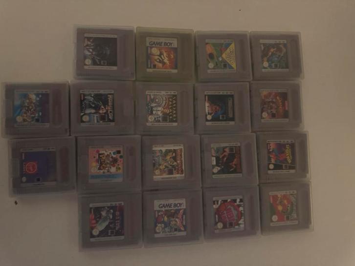 18 gameboy spellen, Spelcomputers en Games, Games | Nintendo Game Boy, Gebruikt, 1 speler, Vanaf 3 jaar, Ophalen of Verzenden