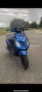 Zip 4 50cc 2017 perfect staat!, Fietsen en Brommers, Scooters | Piaggio, Maximaal 45 km/u, Zip, Ophalen of Verzenden, Zo goed als nieuw