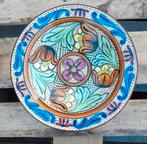 Prachtige handbeschilderde decoratieve Spaanse schaal., Antiek en Kunst, Antiek | Keramiek en Aardewerk, Ophalen of Verzenden