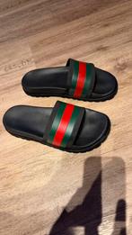 Gucci slippers maat 43, Ophalen of Verzenden, Zo goed als nieuw, Zwart