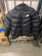 Nike winterjas M 137-147, Nieuw, Ophalen of Verzenden, Nike, Jongen