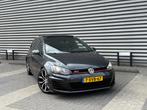 Volkswagen Golf 2.0 TSI GTI Performance DSG 230PK LEER|PANO|, Auto's, 65 €/maand, Gebruikt, 4 cilinders, 1984 cc