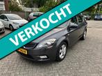 Kia Cee'd Sporty Wagon 1.4 CVVT X-ecutive // Nieuwe APK, Voorwielaandrijving, Euro 5, Gebruikt, 4 cilinders