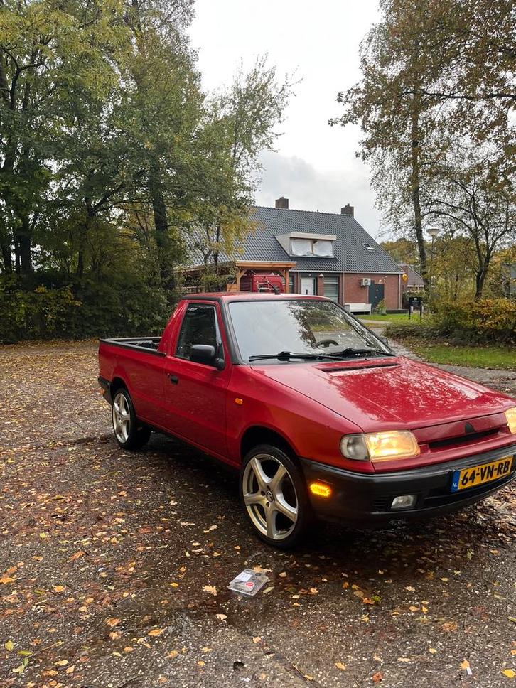 Skoda Felicia 1.9 D LX Pick-up 2000, Auto's, Bestelauto's, Particulier, Airbags, Bluetooth, Radio, Trekhaak, USB, Overige merken