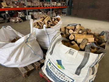 Titel: Brandhout (Gedroogd) te koop – Kastanje hout	 beschikbaar voor biedingen