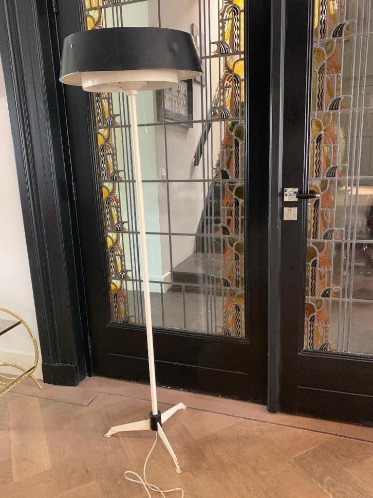 Evolux vloerlamp ST7128 door Niek Hiemstra jaren 60, Huis en Inrichting, Lampen | Vloerlampen, Gebruikt, 150 tot 200 cm, Metaal