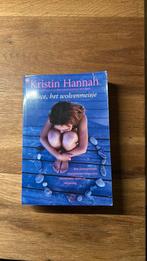 Kristin Hannah - Alice, het wolvenmeisje, Boeken, Ophalen of Verzenden, Gelezen, Kristin Hannah