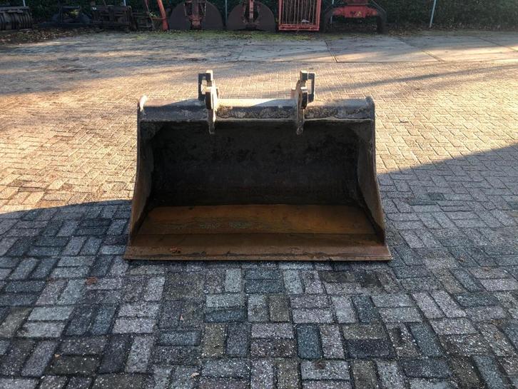 Kraanbakken CW30/egalisatieframe Giant, Zakelijke goederen, Machines en Bouw | Kranen en Graafmachines, Graafmachine, Ophalen