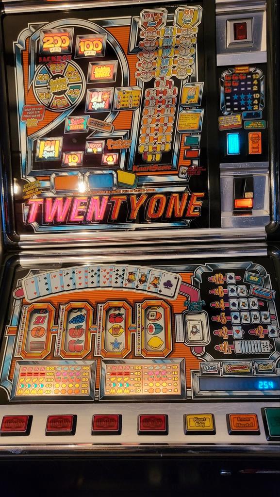 Zeer mooie nette Twentyone, Verzamelen, Automaten | Gokkasten en Fruitautomaten, Gebruikt, Overige munten, Met sleutels, Ophalen of Verzenden