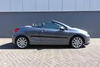 Peugeot 207 CC 1.6-16V T Sport | Leder | Clima | Cruise | 17, Auto's, Peugeot, Gebruikt, Zwart, 4 cilinders, 4 stoelen