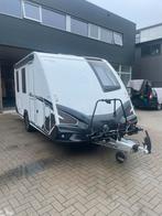 Unieke Knaus Sport & Fun Black edition met motor ruimte ., Caravans en Kamperen, Standaardzit, 75 kg, Bedrijf, 4 tot 5 meter