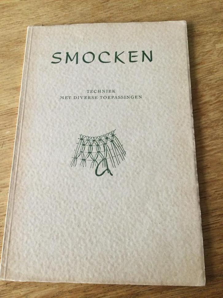 Diverse zeer oude borduurboeken, Hobby en Vrije tijd, Borduren en Borduurmachines, Gebruikt, Overige typen, Ophalen of Verzenden