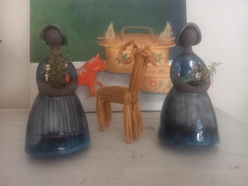 Jie Gantofta jaren 60 Zweedse bloemenmeisjes p stuk € 22,50, Antiek en Kunst, Antiek | Keramiek en Aardewerk, Ophalen of Verzenden