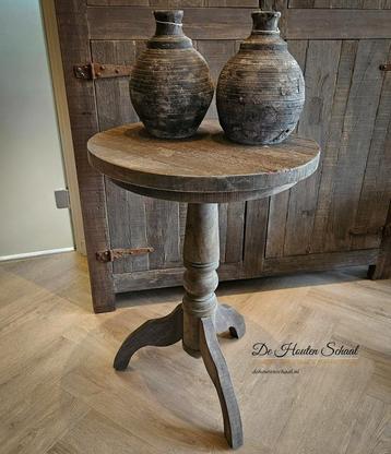 Old Barn Wijntafel Verkrijgbaar in Diameter: 50 en 60 beschikbaar voor biedingen
