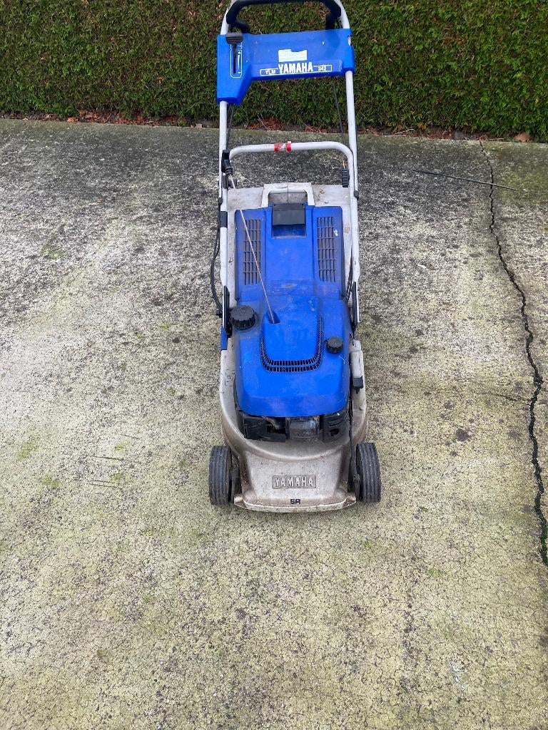 Gazon motor maaier, Gazonmaaier, Grasmaaier, Overige merken, Cirkelmaaier, Gebruikt, Ophalen of Verzenden