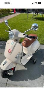 Vespa kinder scooter elektrisch, Ophalen, Zo goed als nieuw