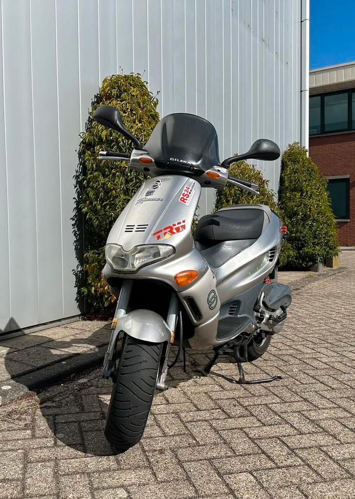 Gilera runnner 125cc, Fietsen en Brommers, Scooters | Piaggio, Zo goed als nieuw, Overige modellen, Ophalen of Verzenden