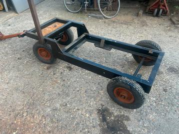 Motorkar stationaire motor beschikbaar voor biedingen