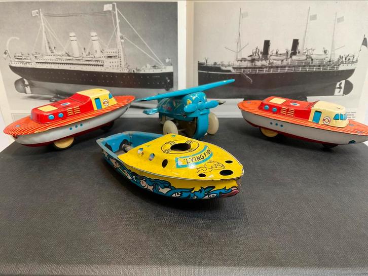 Blikken speelgoed bootjes (3 stuks) en vliegtuigje, Verzamelen, Speelgoed, Ophalen of Verzenden