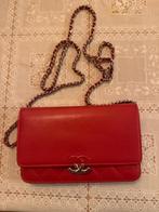 Chanel Wallet on Chain Red Crossbody (with dustbag), Ophalen of Verzenden, Zo goed als nieuw, Rood, Schoudertasje
