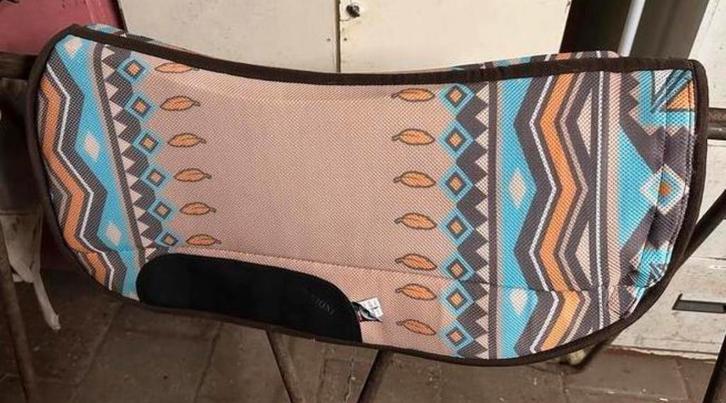 Burioni wool pad, Dieren en Toebehoren, Paarden en Pony's | Dekens en Dekjes, Zo goed als nieuw, Ophalen of Verzenden