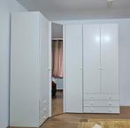 Witte hoekkast met lades en spiegel, Huis en Inrichting, Kasten | Kledingkasten, Ophalen, Gebruikt, 50 tot 75 cm, 200 cm of meer