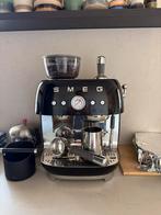 Smeg Espresso Machine - Zo goed als nieuw!, Afneembaar waterreservoir, Espresso apparaat, Gemalen koffie, Ophalen of Verzenden