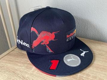 Max Verstappen Formule 1 pet redbull puma cap   beschikbaar voor biedingen