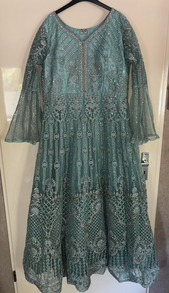 Prachtige Indiase Feestjurk, Kleding | Dames, Jurken, Zo goed als nieuw, Maat 46/48 (XL) of groter, Overige kleuren, Onder de knie