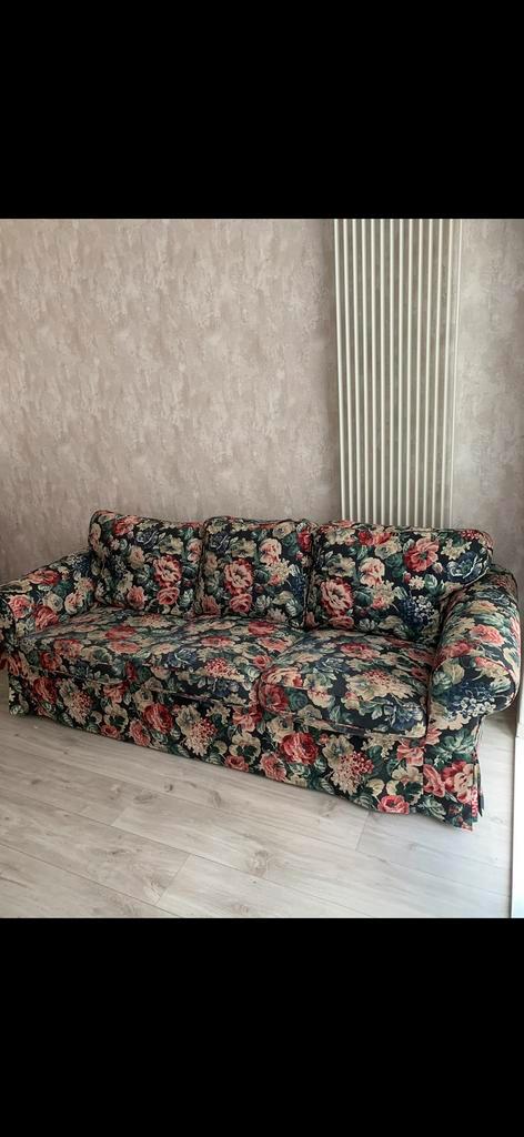 IKEA hoes ektorp met bloemenmotief, Huis en Inrichting, Banken | Bankstellen, Gebruikt, Rechte bank, Driepersoons, 200 tot 250 cm