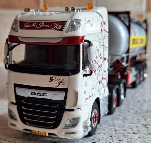 DAF XF106 SSC trekker met SWAB-trailer "Kap Transport", Hobby en Vrije tijd, Modelauto's | 1:50, Nieuw, Bus of Vrachtwagen, Tekno