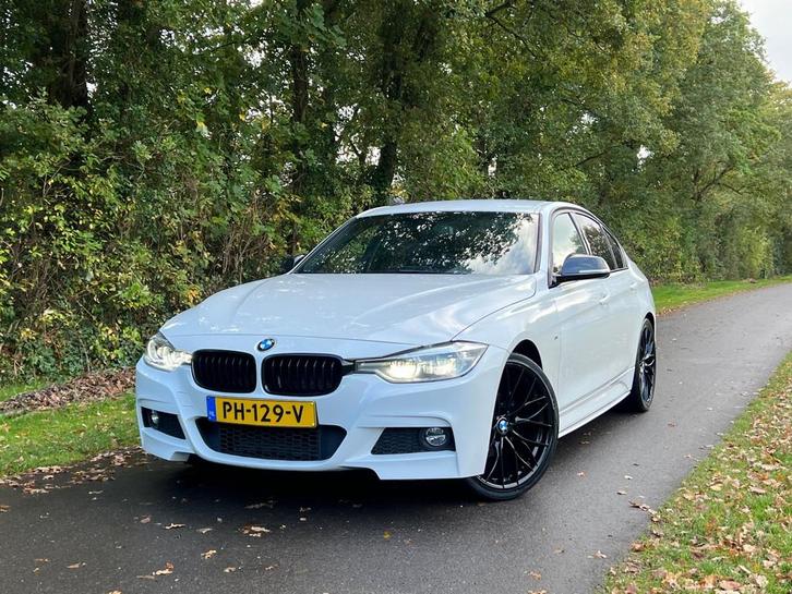 BMW 3-serie 318i | M-Sport | Carbon | Sportlstoelen| Navi |, Auto's, BMW, Bedrijf, Te koop, 3-Serie, ABS, Airbags, Airconditioning