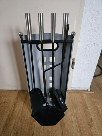 Mooie haardstel beschikbaar voor biedingen