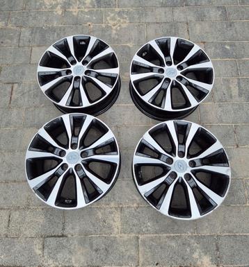 Hyundai i30 17 inch lichtmetalen velgen beschikbaar voor biedingen