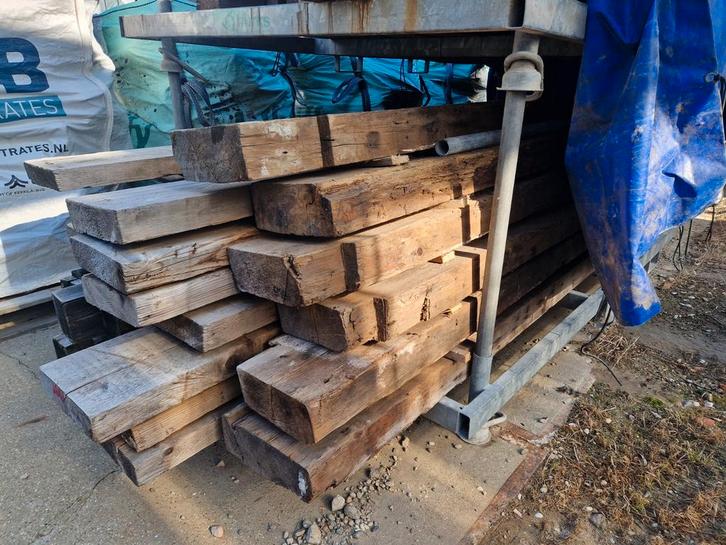 Gebruikte Grenen Balken - Mooie Oude Look!, Doe-het-zelf en Verbouw, Hout en Planken, Ophalen