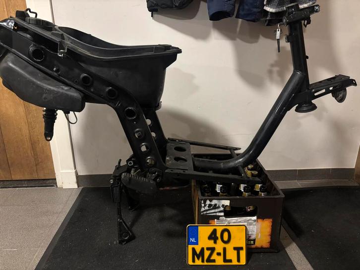 A1 Frame type 3 / ssl / fastrider met swingarm zonder wok, Fietsen en Brommers, Brommeronderdelen | Algemeen, Zo goed als nieuw