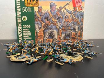 Revell  Set 02505  French Infantry hand-painted  beschikbaar voor biedingen
