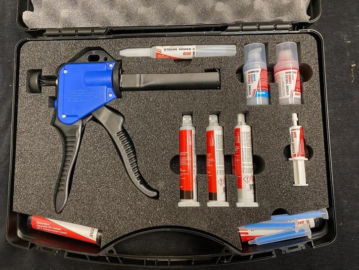Unimotive lijmkoffer/ gluebox xtreme 23 delig, Auto diversen, Autogereedschap, Nieuw, Ophalen