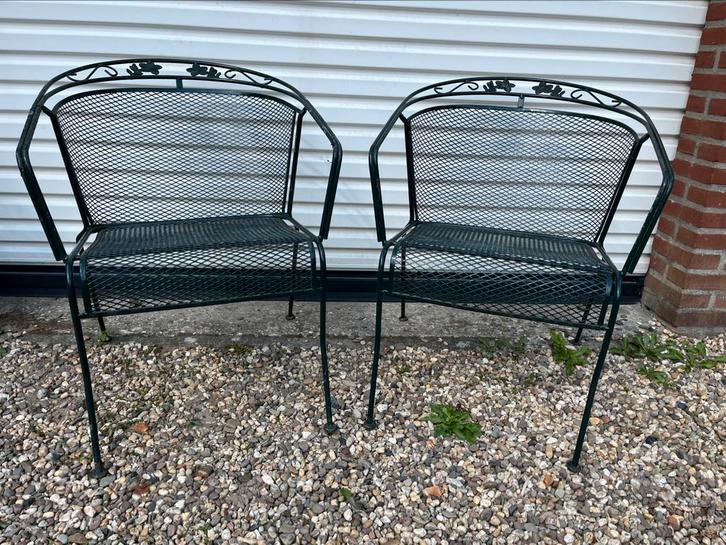 6 stuks groene gietijzeren tuinstoelen, prijs per stuk!, Tuin en Terras, Tuinstoelen, Gebruikt, Metaal, Stapelbaar, Ophalen