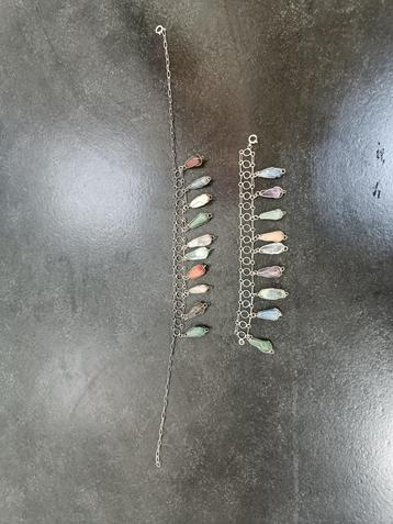 antiek collier en armband met halfedelstenen beschikbaar voor biedingen