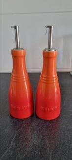 Olie- & Azijnset Le Creuset Oranjerood 18,5cm, Huis en Inrichting, Keuken | Servies, Ophalen of Verzenden, Zo goed als nieuw, Aardewerk