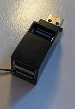 USB Hub 3 ports (2x2.0 and 1x3.0), Ophalen of Verzenden, Zo goed als nieuw