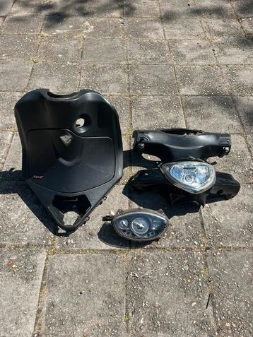 Piaggio fly kappenset beschikbaar voor biedingen