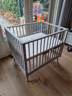 Mooie houten box kleur clay, Ophalen, Gebruikt, Ledikant