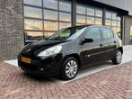 Renault Clio 1.2 Special Line | Airco | Navi | elektrisch pa, Voorwielaandrijving, Gebruikt, Zwart, 4 cilinders
